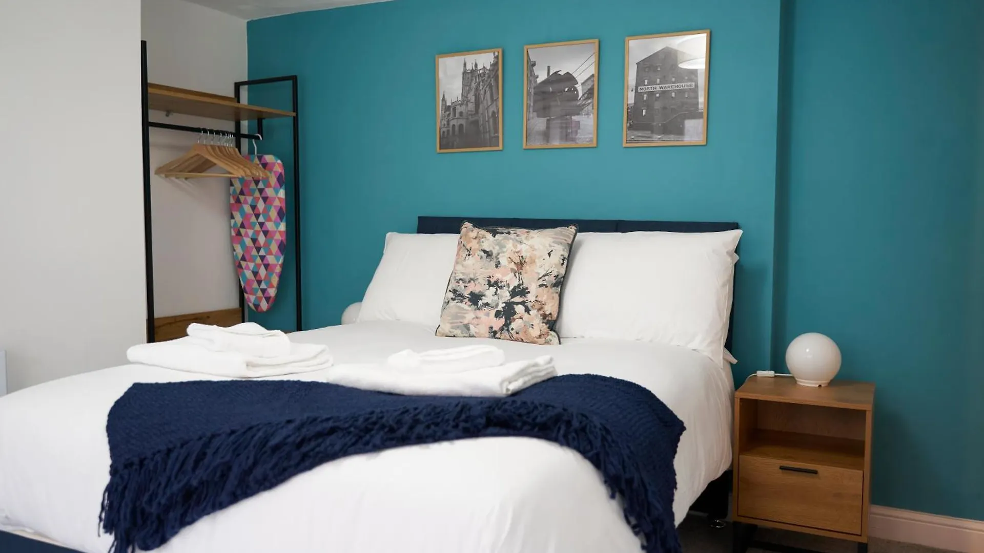 Kahuna Stays Central Gloucester Apartments, Ideal For Contractors, Professionals & City Visitors 0*,