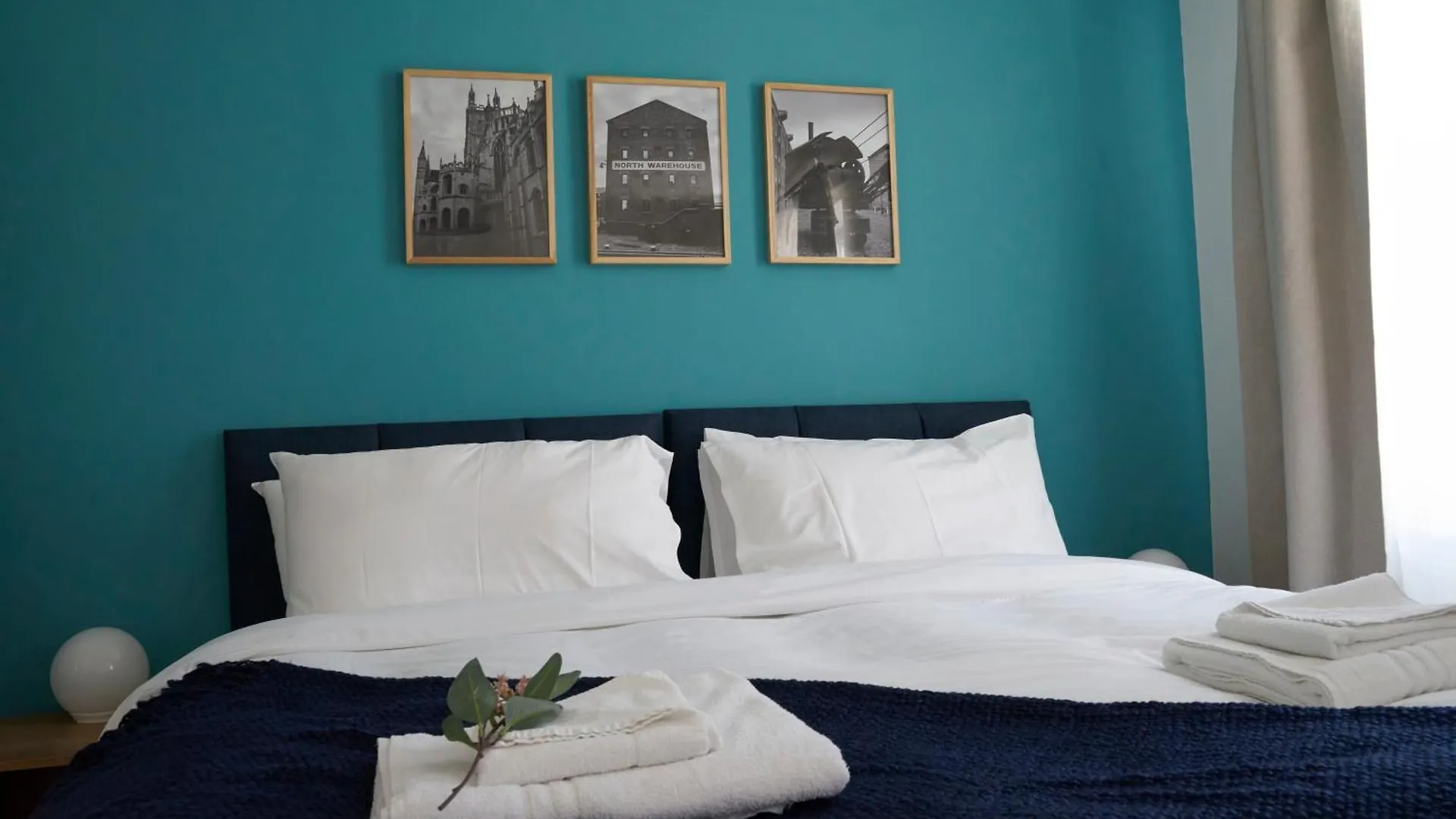 Kahuna Stays Central Gloucester Apartments, Ideal For Contractors, Professionals & City Visitors Apartment
