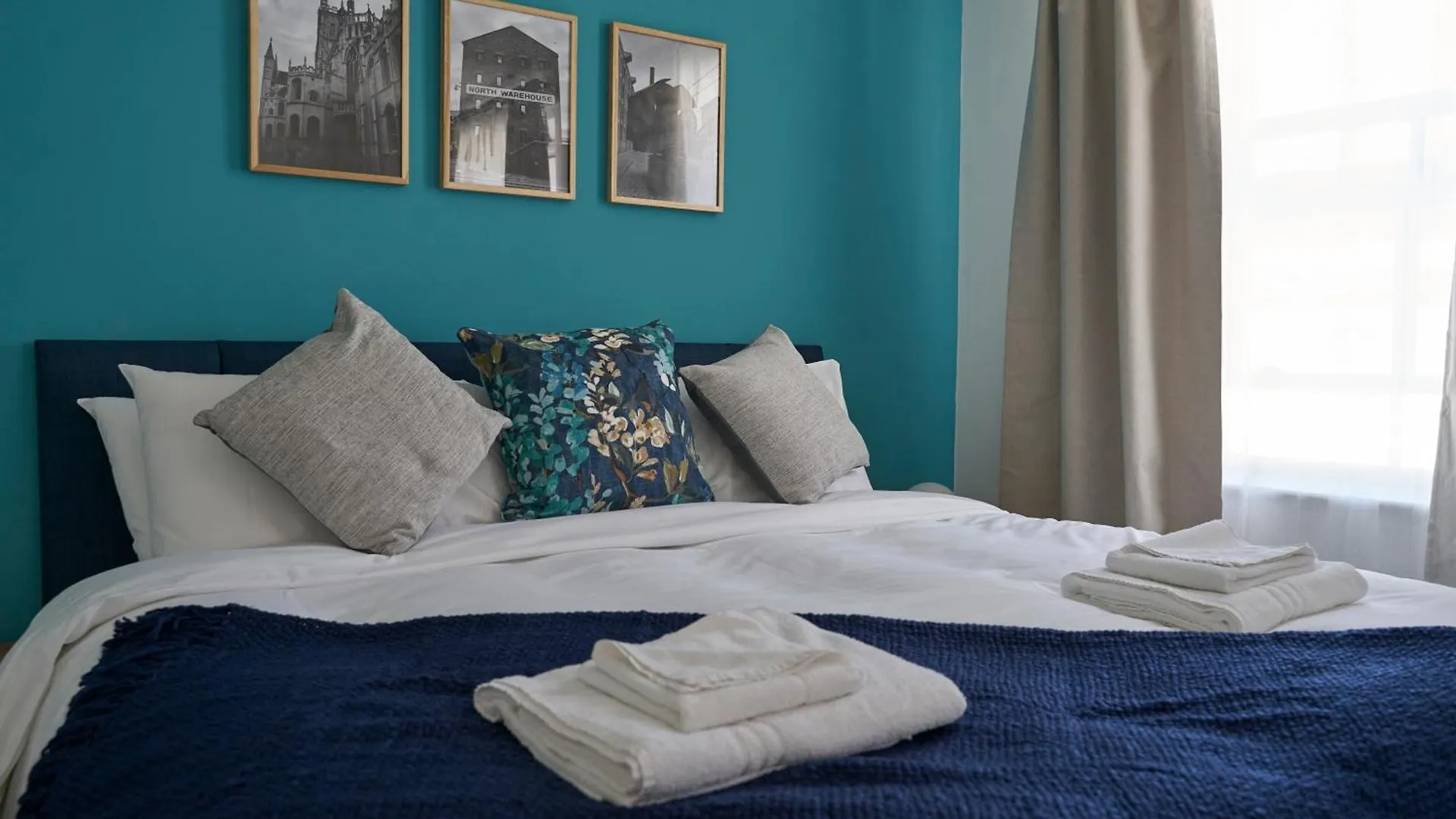 Apartment Kahuna Stays Central Gloucester Apartments, Ideal For Contractors, Professionals & City Visitors
